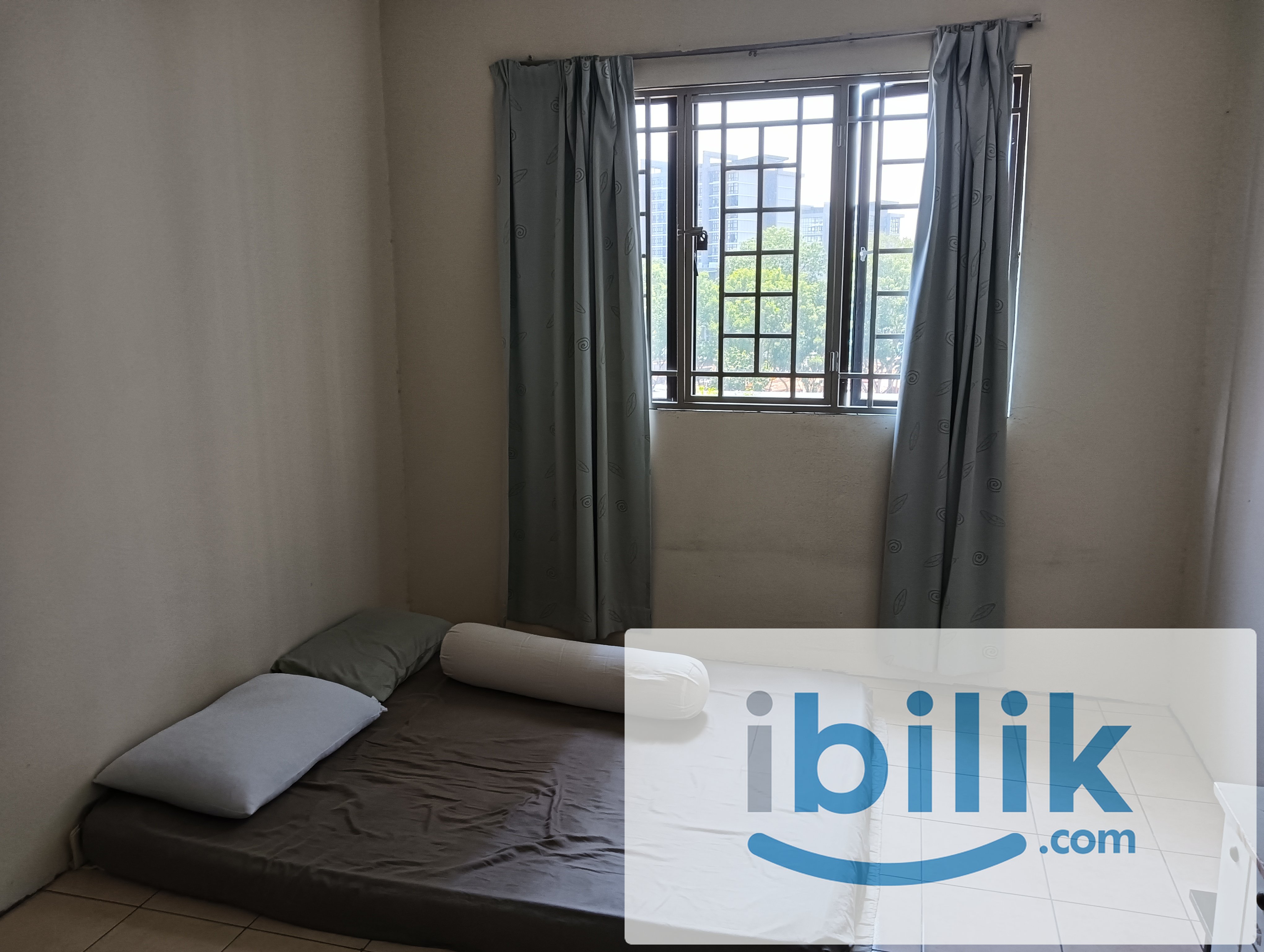 Master room for rent at Bayu Tasik 2 Condo - Image 1