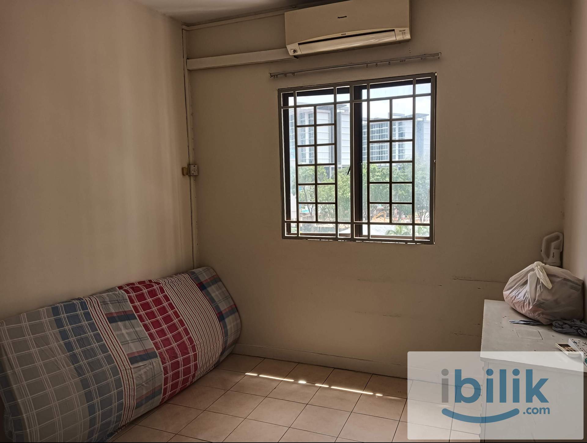 Middle room for rent at Bandar Sri Permaisuri  - Image 1
