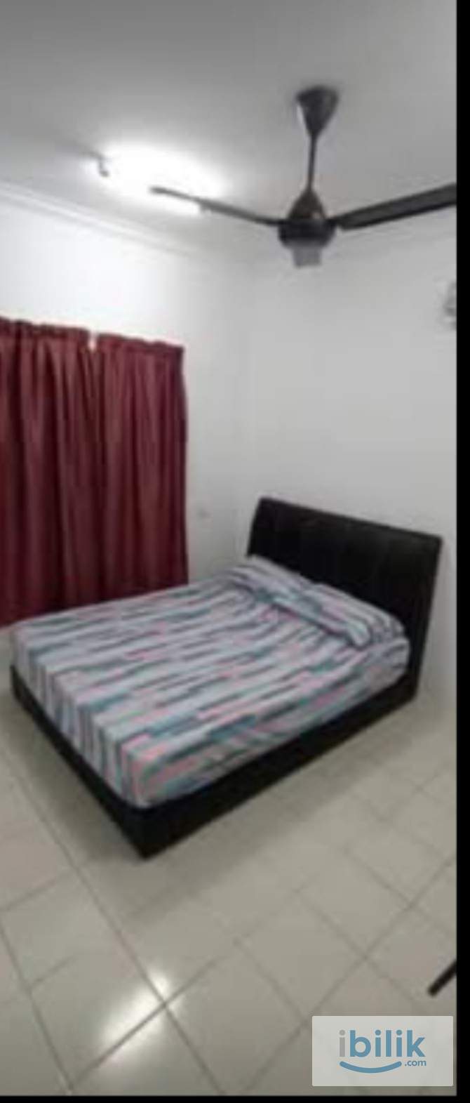 Middle room  - Image 1