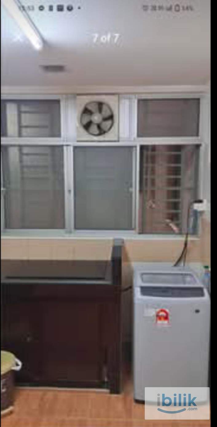 Middle room  - Image 6