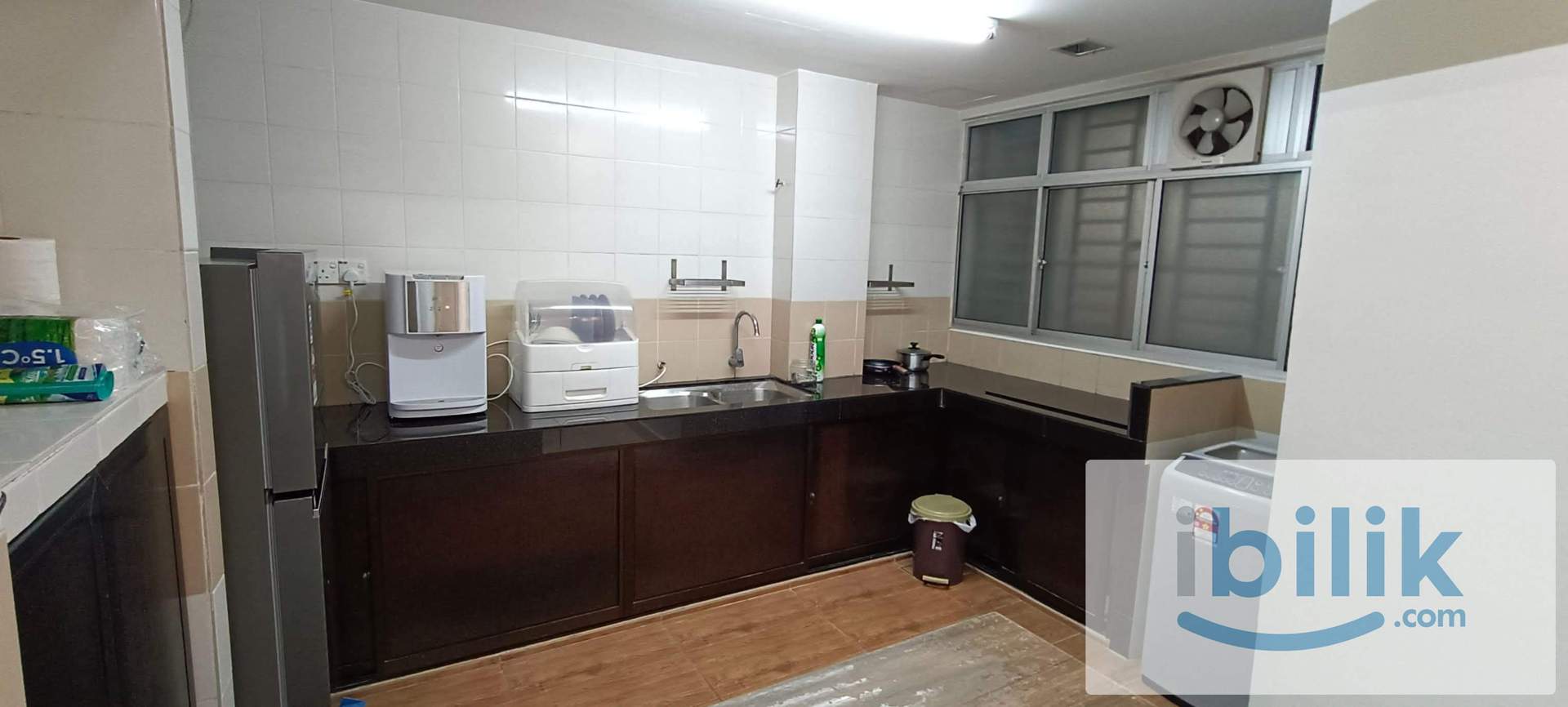 Full furnished master room at Bandar Sunway for rent  - Image 8