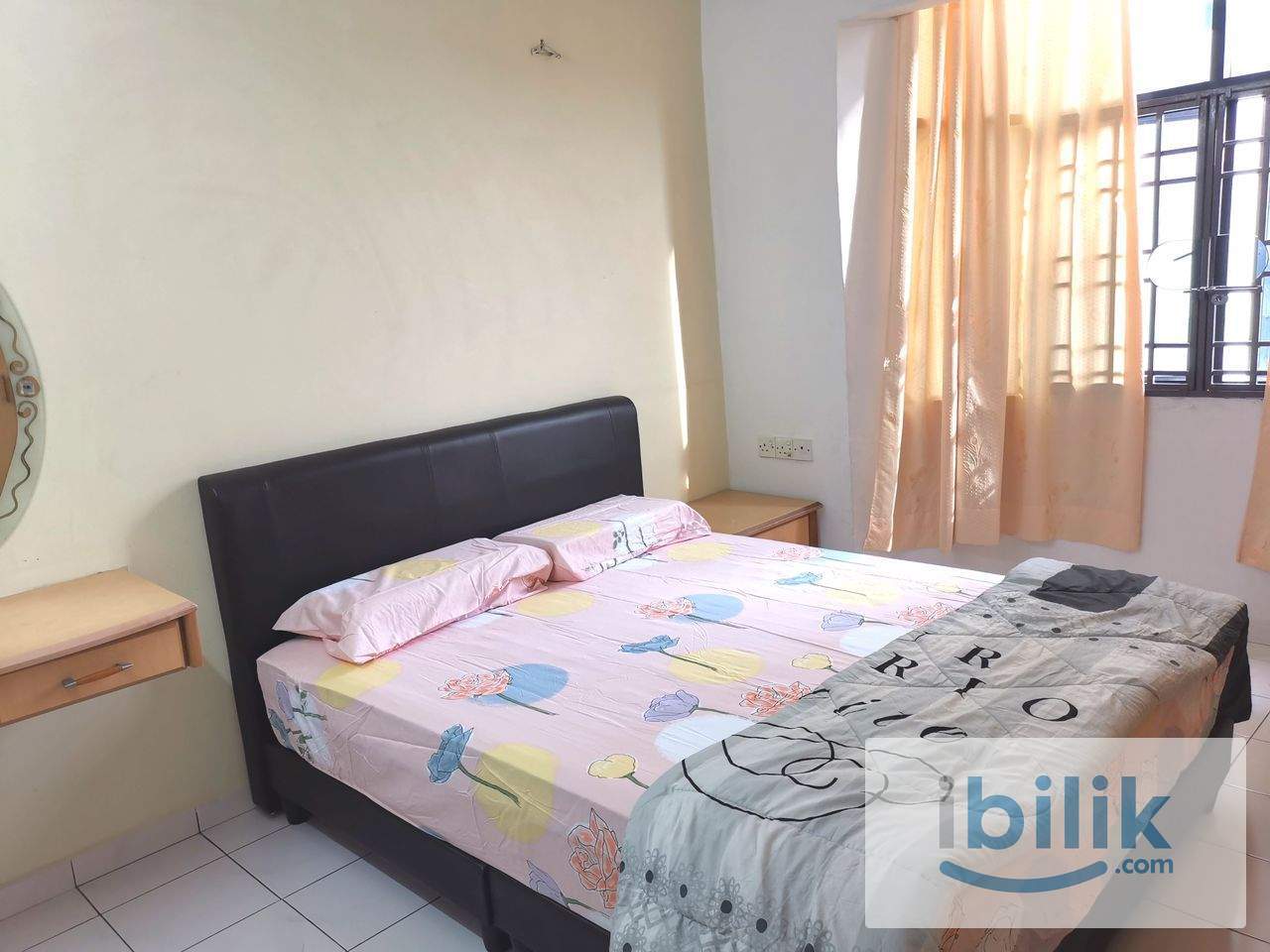 Master room for rent (Attached with private washroom and carpark) - Image 1