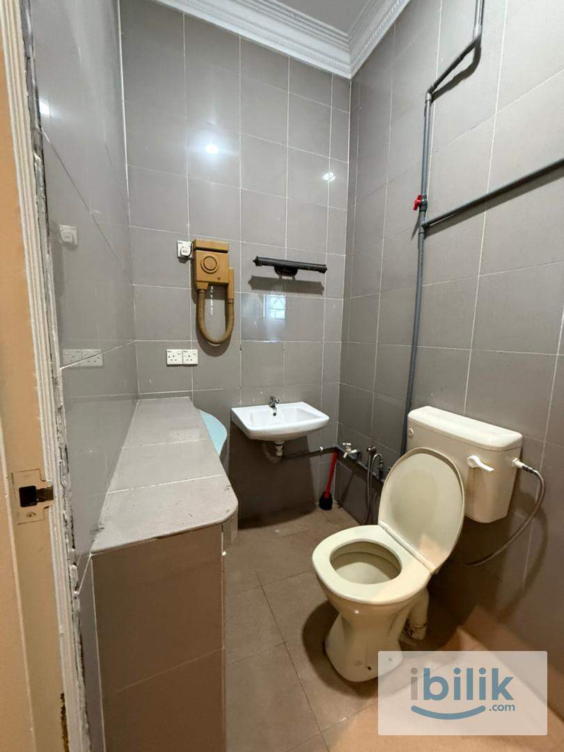 Dekat CIQ, HSA & Monash, bilik air dalam, wanita sahaja - Image 3