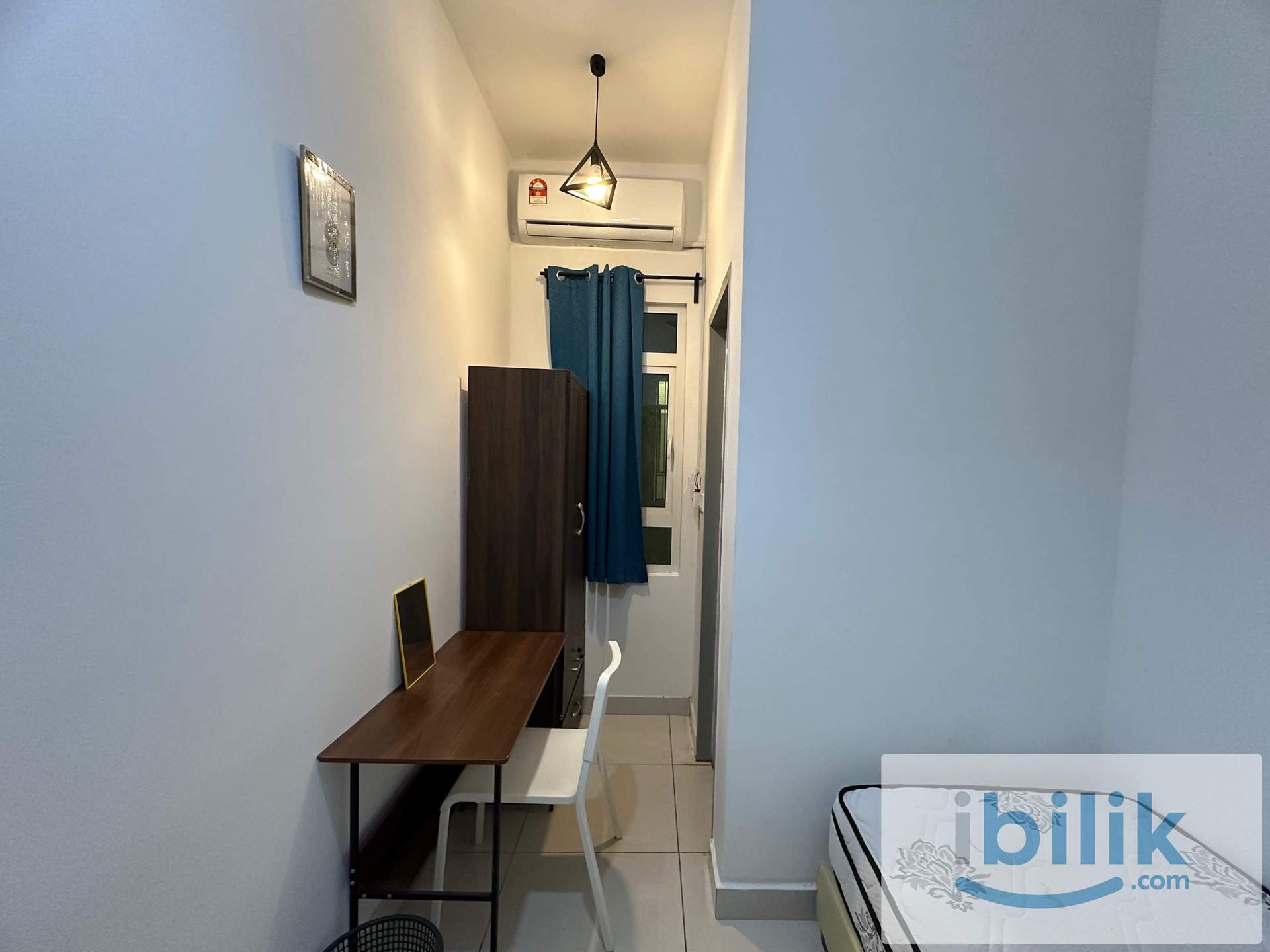 Single room female unit with private bathroom at TR residence  - Image 1