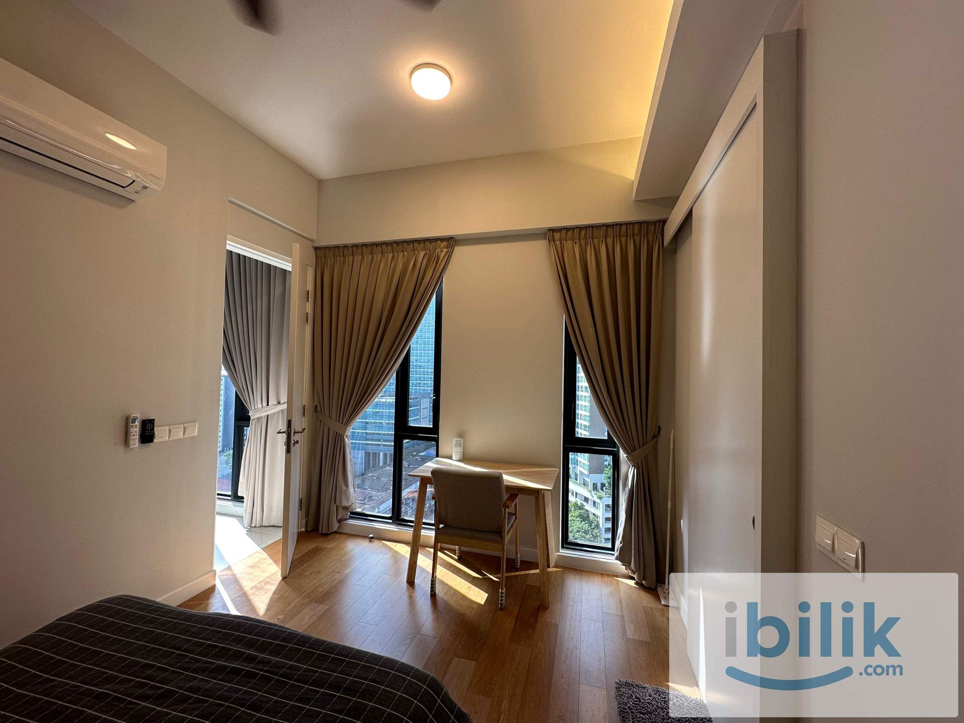 Master bedroom at Sentral Suite - Image 2