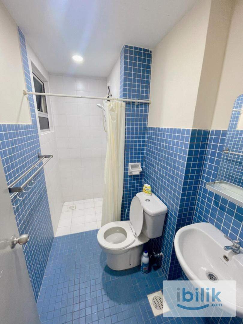 MALE house_MASTER ROOM_Perdana Emerald_PJ - Image 2