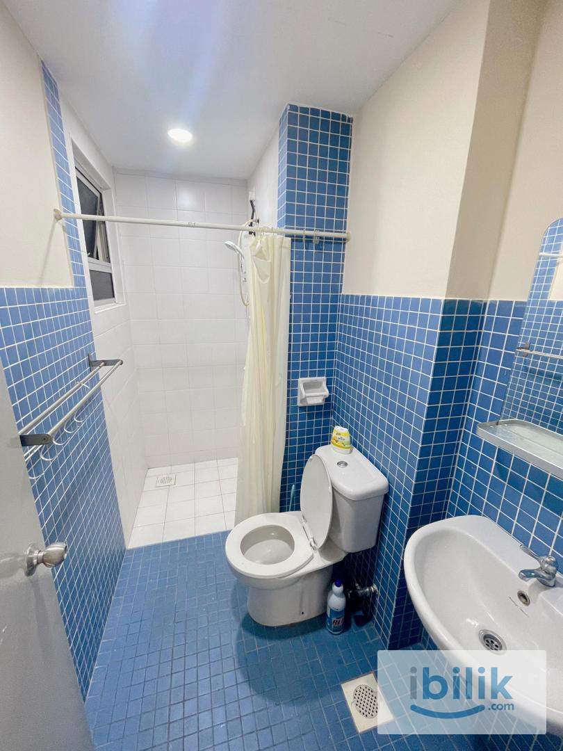 MALE_Small Room Perdana Emarald - Image 3