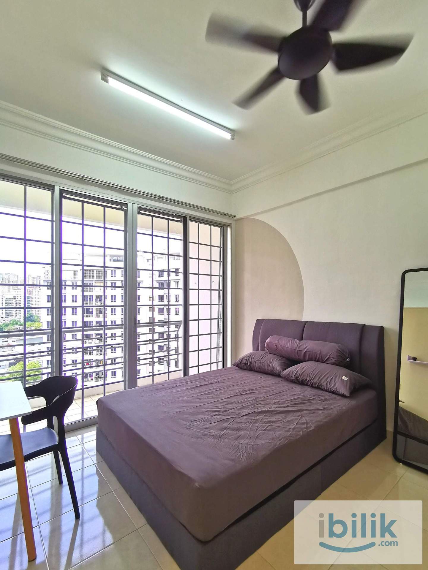 Fully Furnished Master Room at Putra Place, Bayan Indah - Image 1