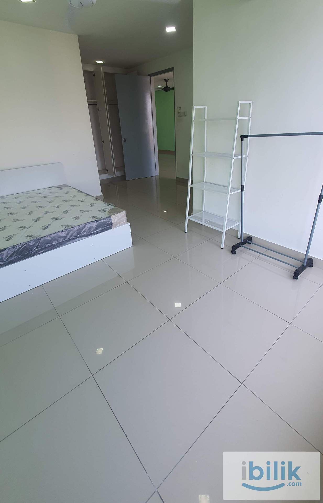 Master Room in Suasana Lumayan Condo, Bdr Permaisuri, KL Cheras - Image 1