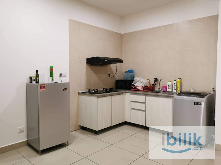 Medium Room - Image 7