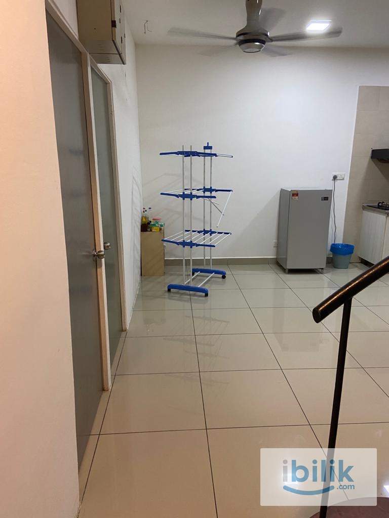 Medium Room - Image 8