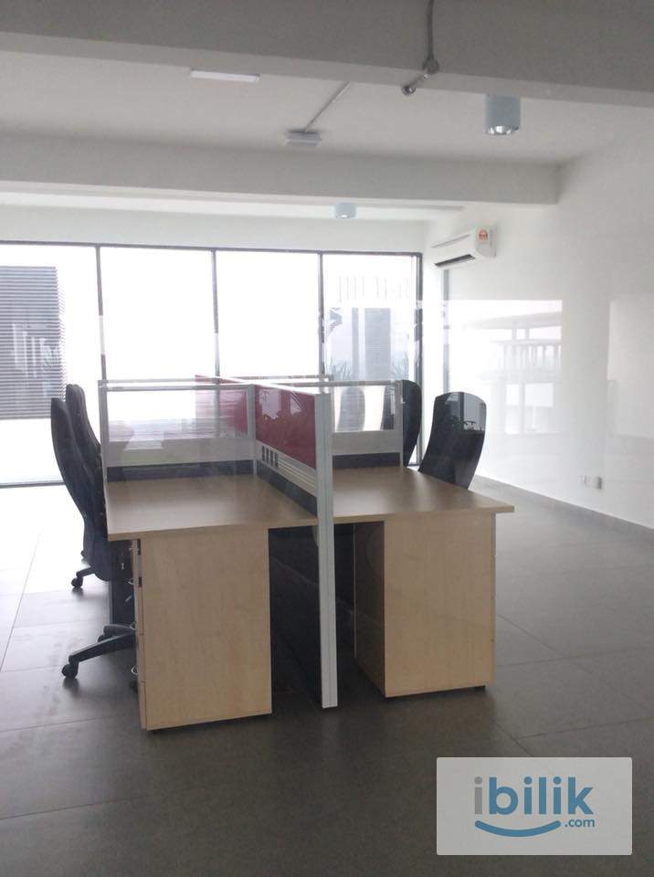 Medium Room  - Image 6
