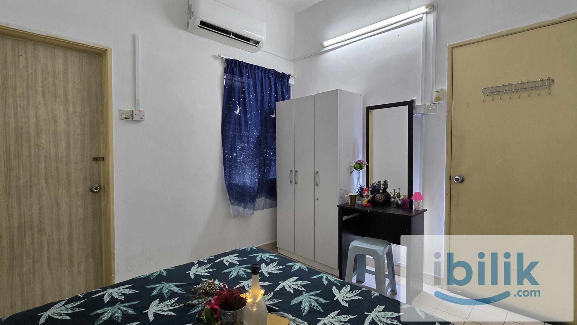 Middle Room at Bandar Botanic, Klang - Image 1