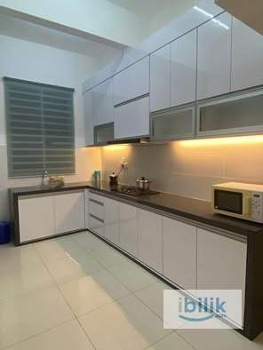 Maple Residence Room for Rent - Image 3