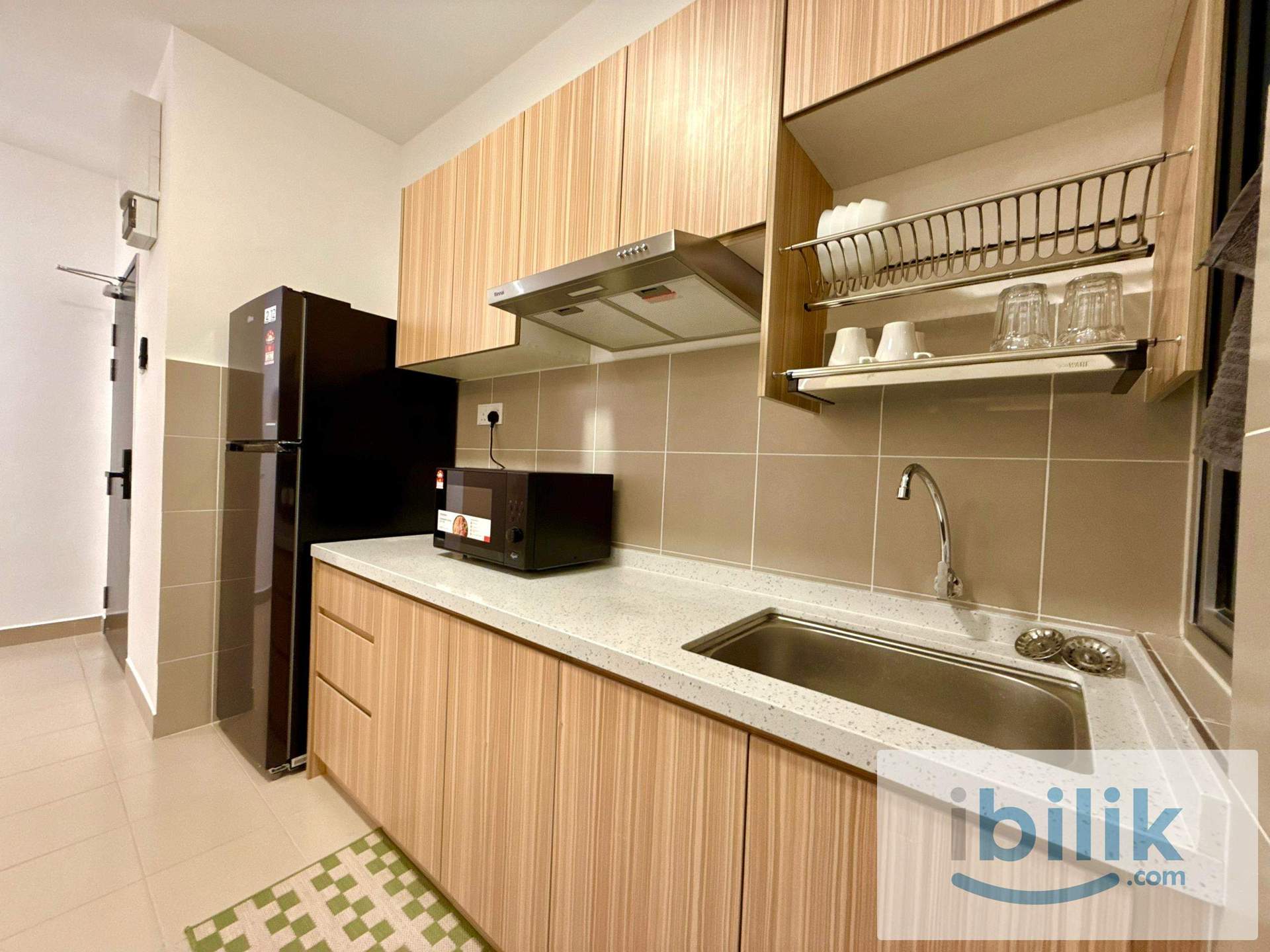 ROOM FOR RENT NEAR LRT PUDU (Ready to move in) - Medium Room R3 - Image 8