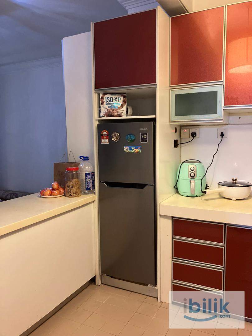 Sri Jelatek Muslim Female Unit Master Room Fully Furnished 1 Carpark - Image 4