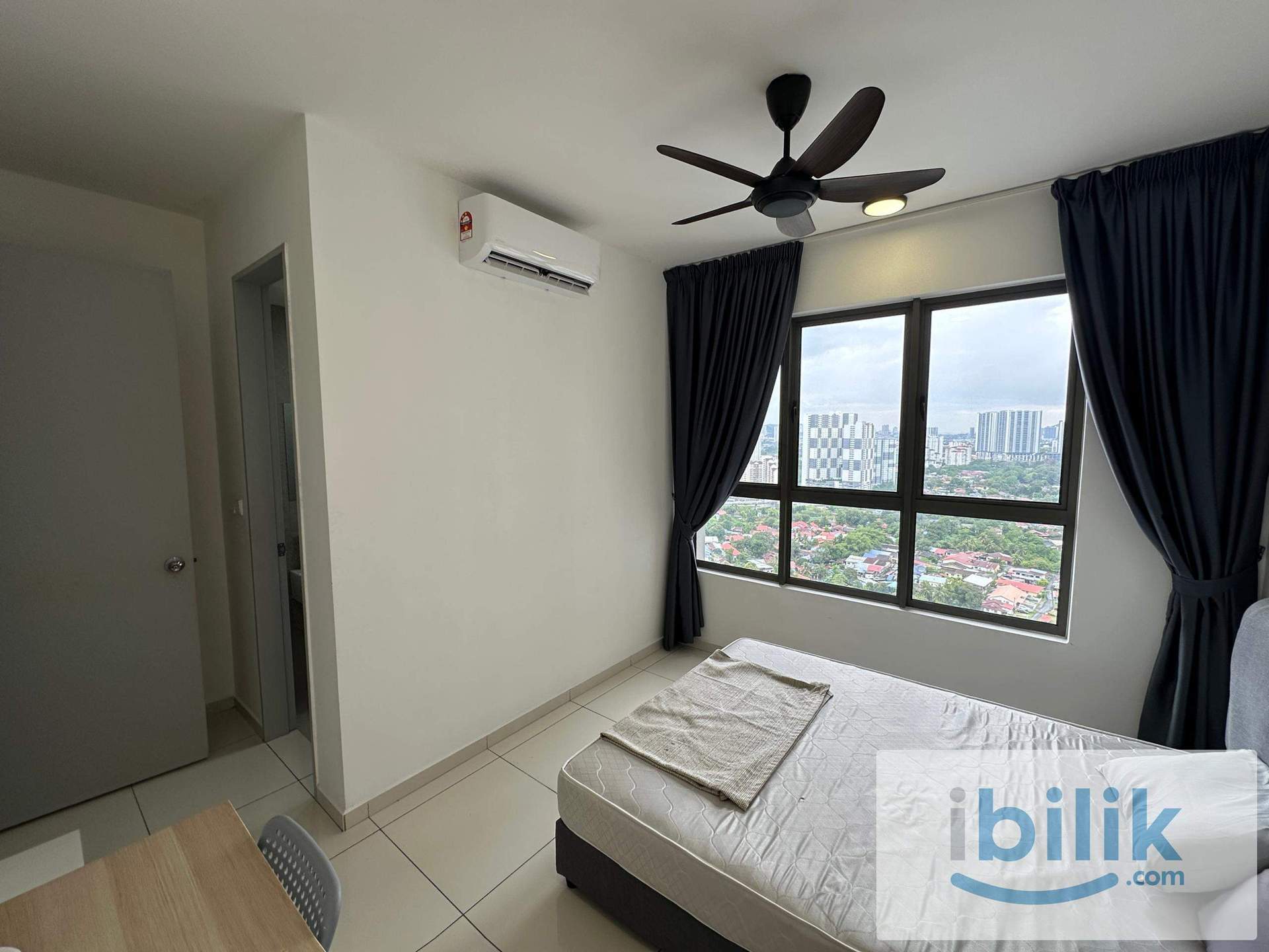 Female Unit Master Bedroom @ Kenwingston Platz Setapak - Image 4