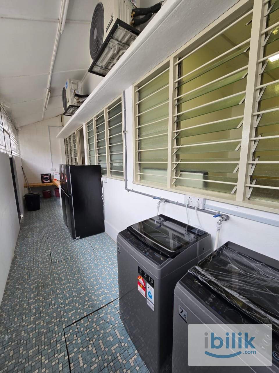 Small room 500m to LRT Bangsar 300m to Bangsar Village - Image 7