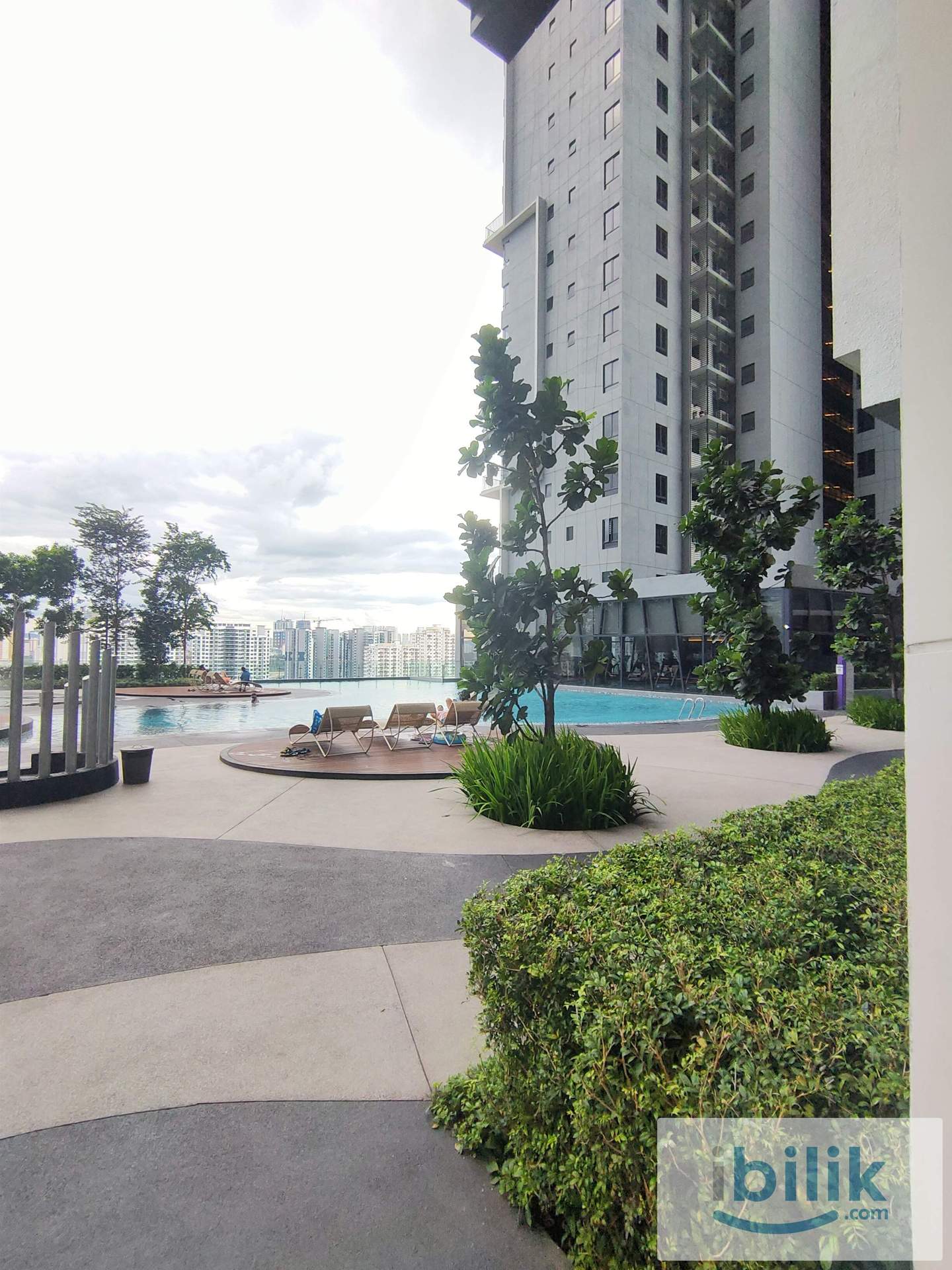 Medium room private balcony fully furnished - Image 6