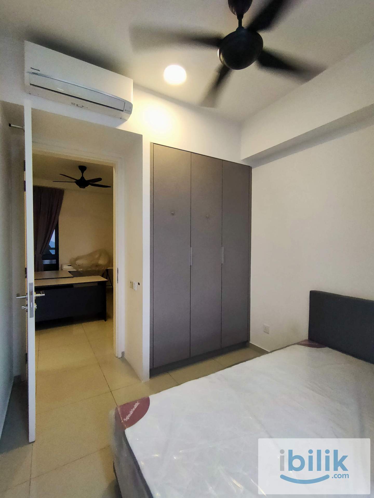 Single room with aircon free internet - Image 9