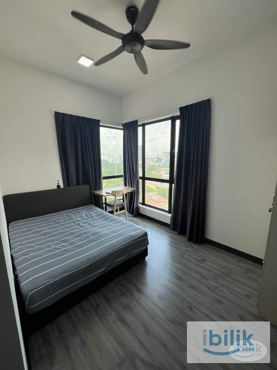 FREE WIFI+CLEANING, BIG WINDOW MEDIUM, at D'sand Residence, Old Klang Road - Image 1