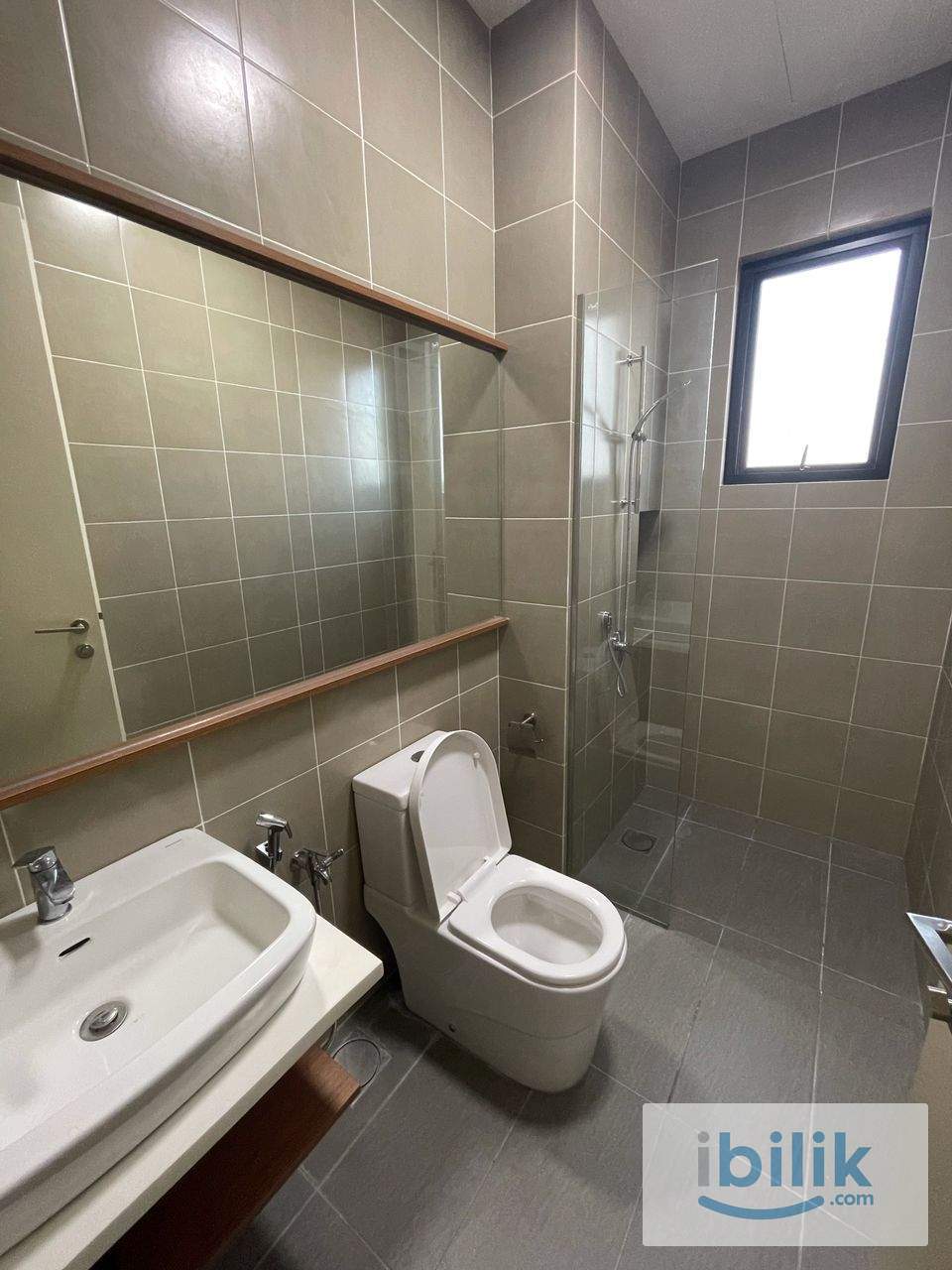 NON PARTITION FREE WIFI+UTILITIES, Medium Single Room Nidoz Desa Petaling - Image 3