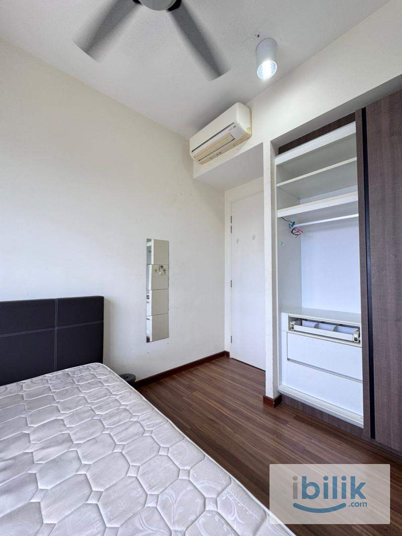 FREE WIFI & CLEANING, Medium room at Petalz, Old Klang Road, KL - Image 3