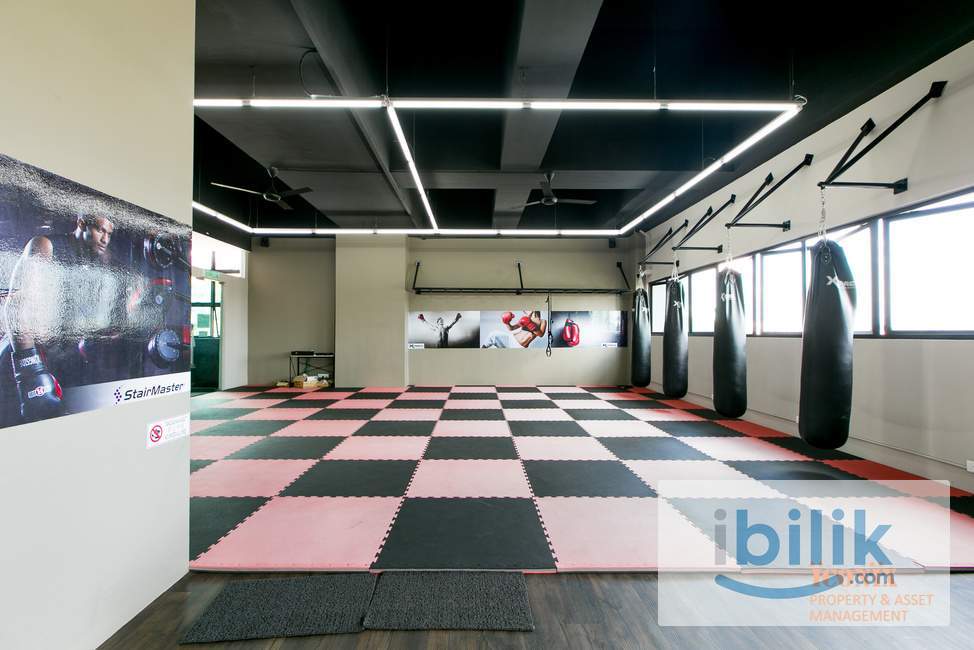 FREE COWAY, D'sand Old Klang Road FEMALE UNIT FREE WIFI+UTILITIES, Master room for rent - Image 8