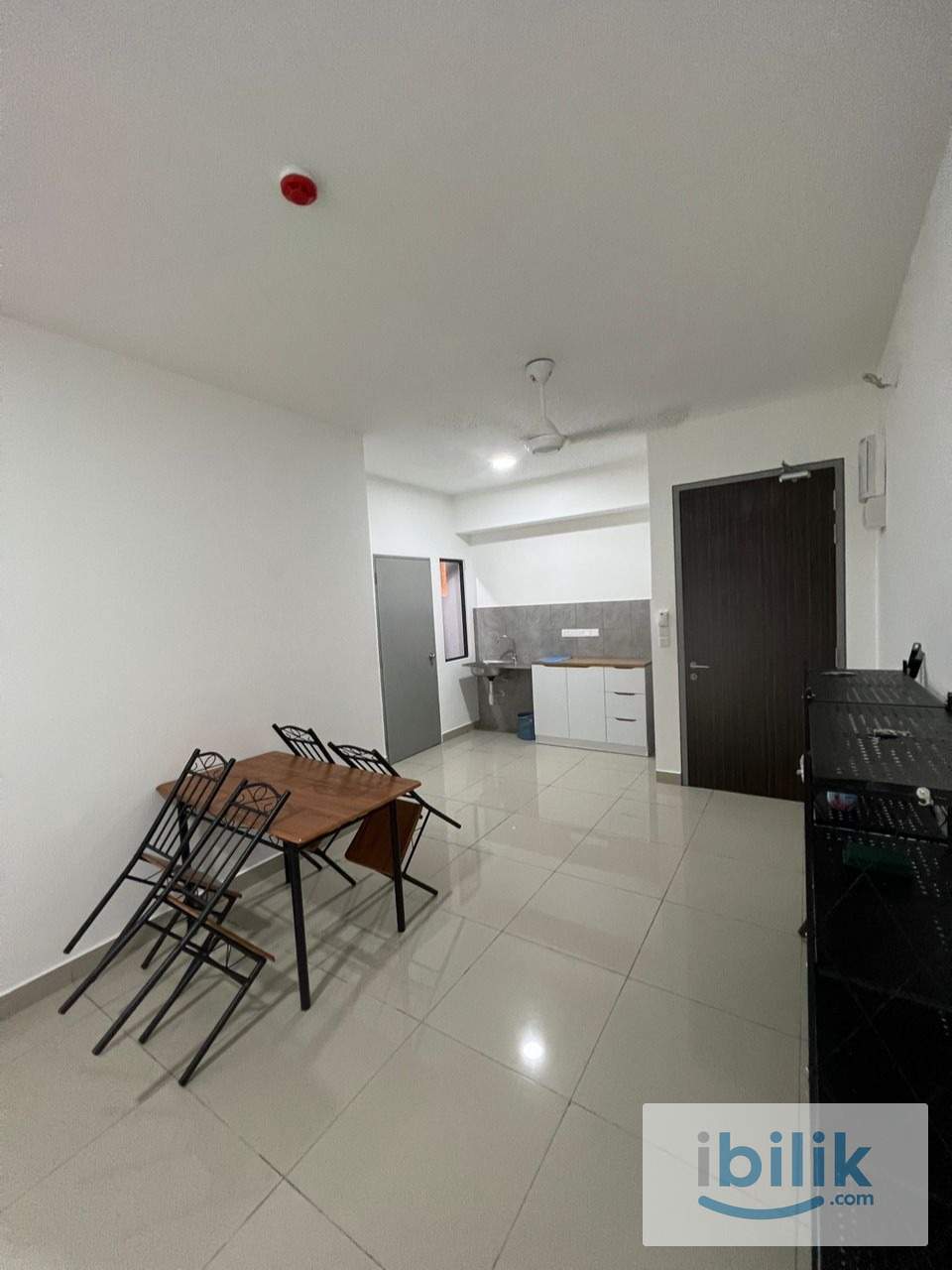 medium room - Image 3