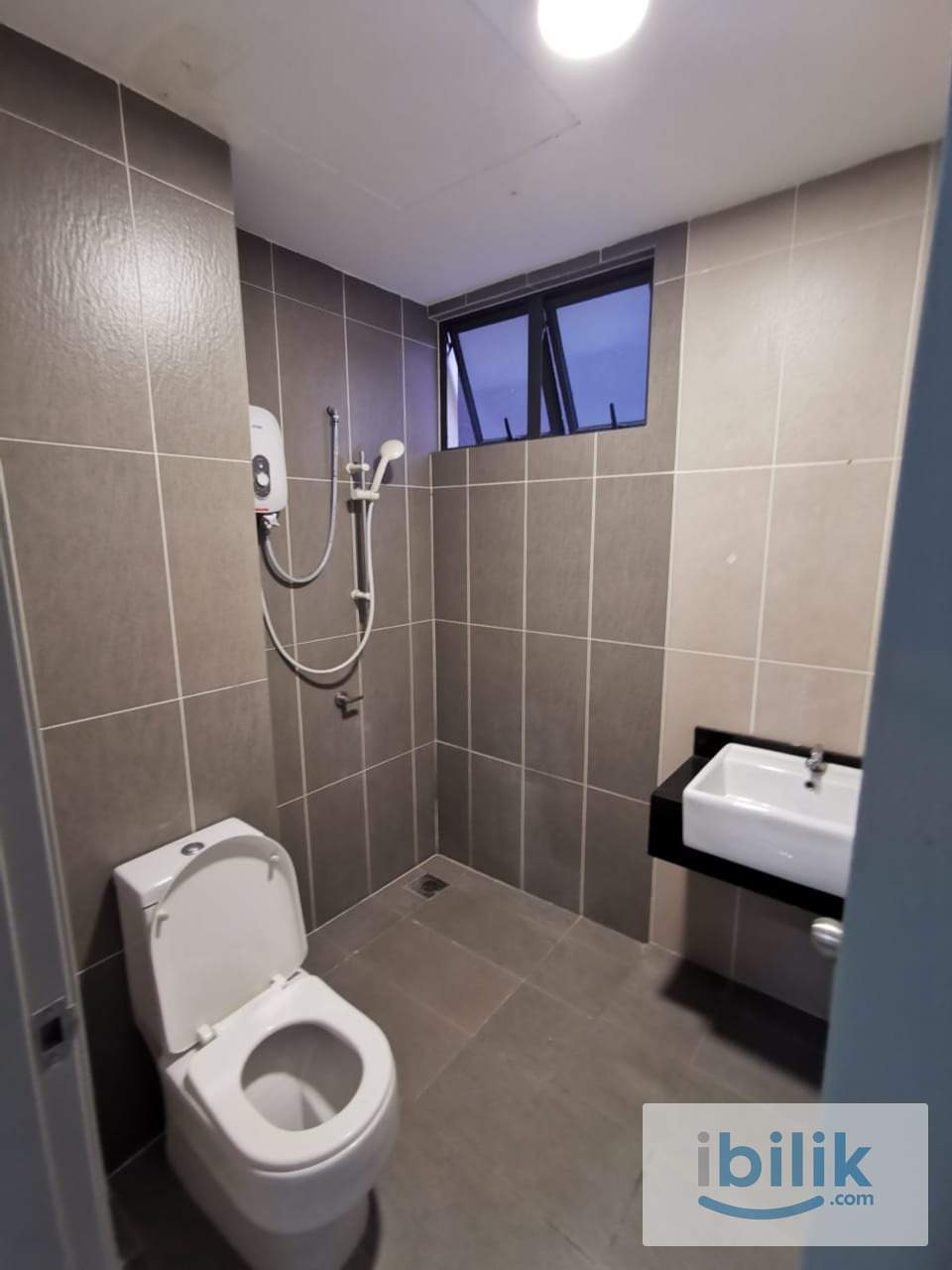 SINGLE ROOM - Image 3