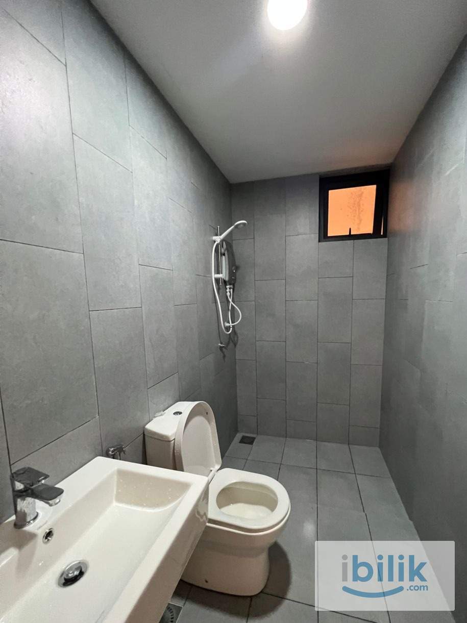 MEDIUM ROOM - Image 2