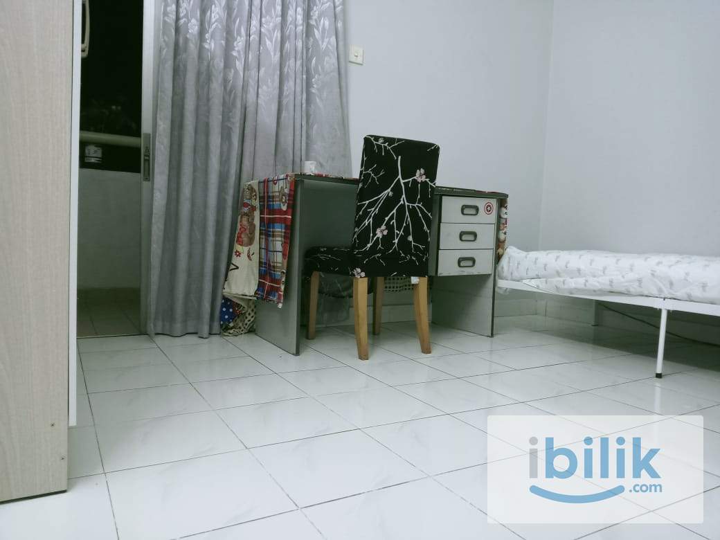 Room rent available (Whats app: 0173838705) - Image 2