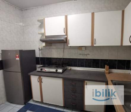 Single Room at Endah Villa, Sri Petaling - Image 4