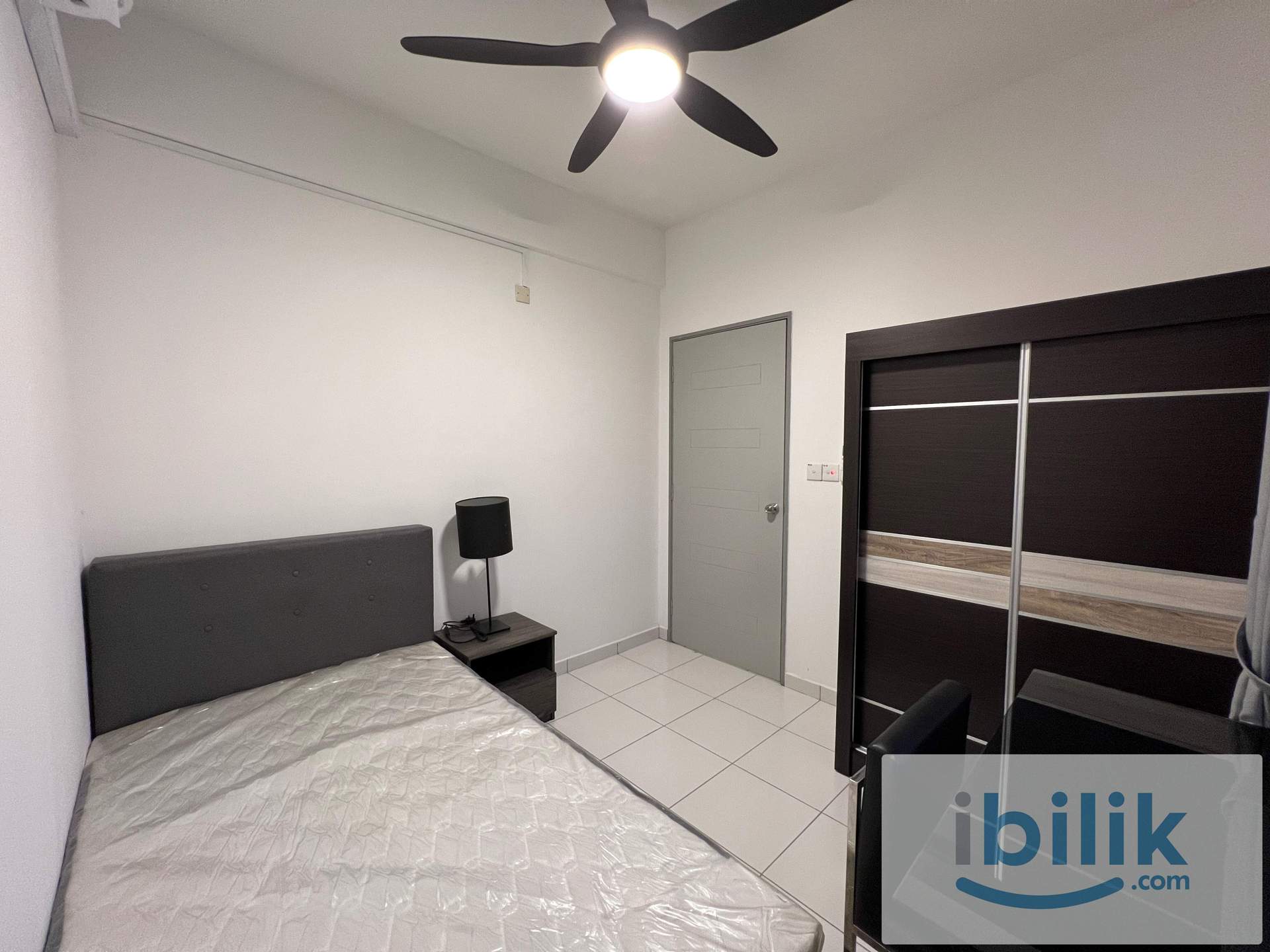 Small Room / Single Room at Axis Crown, Ampang, 3 Mins walk to LRT Station, 1+1 Depo only - Image 2