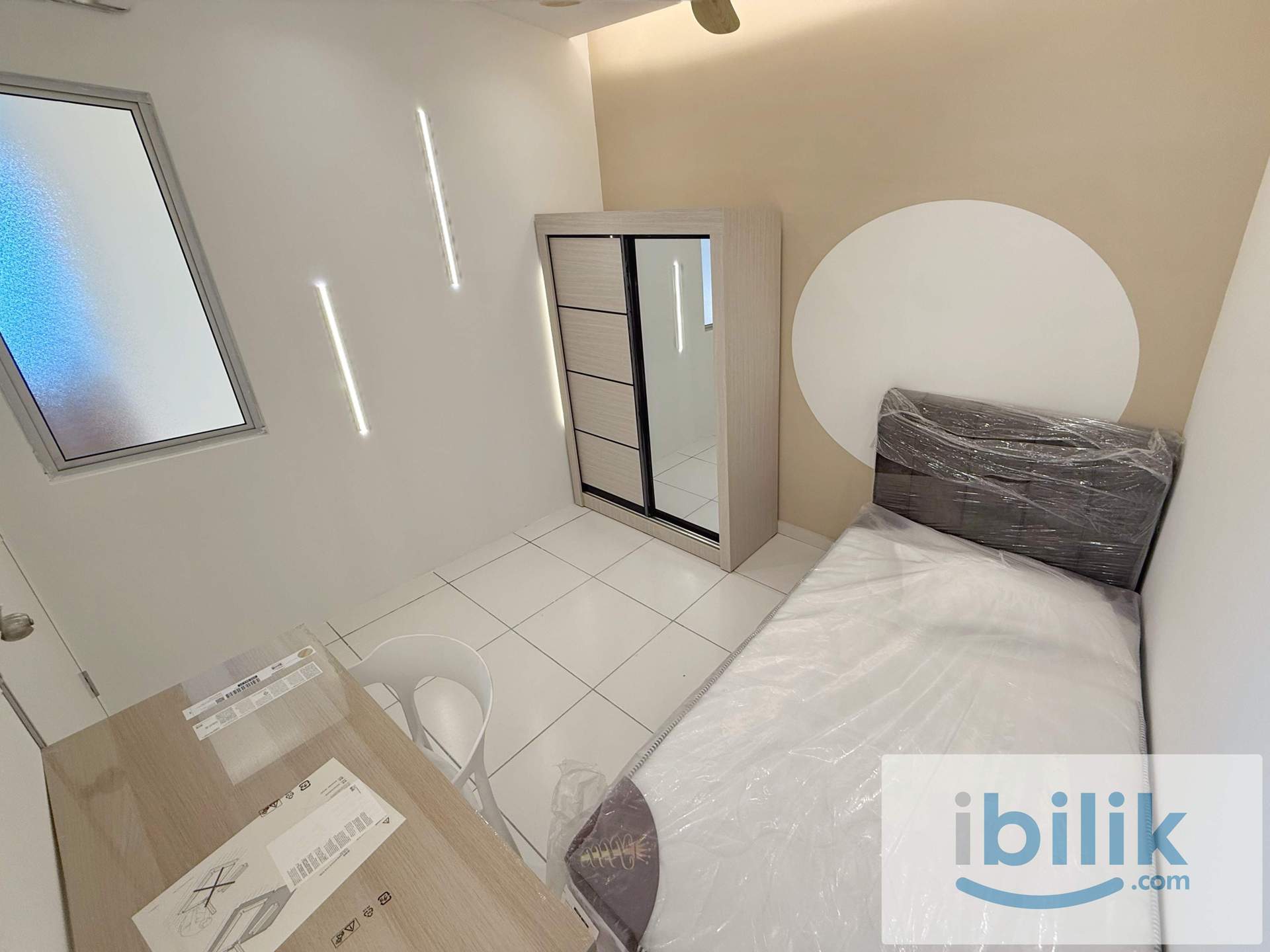 Small Room at Axis Crown, Ampang, 3 Mins walk to LRT Pandan Indah, 1+1 Depo only  - Image 3