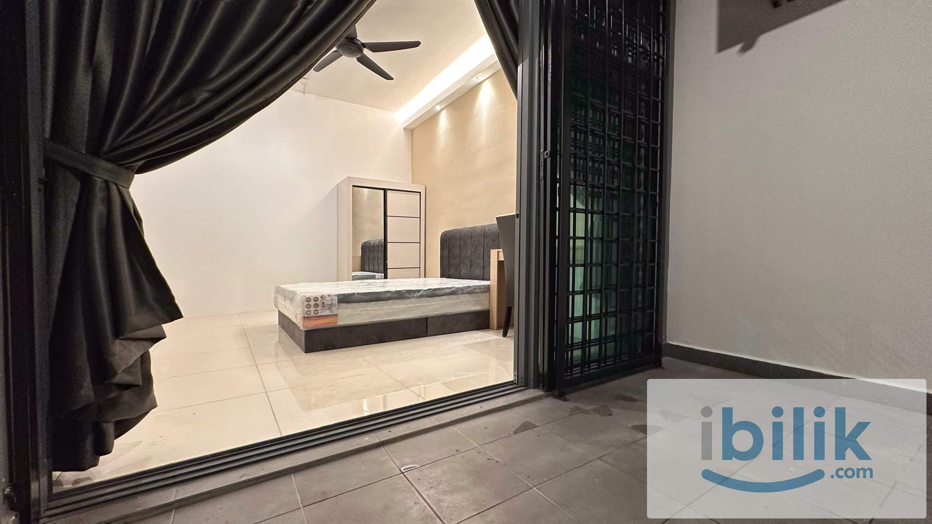 Big Balcony Room at Bayu Pandan Jaya, Block A, 3 Minutes walk to LRT Station, 1+1 Depo Only  - Image 4