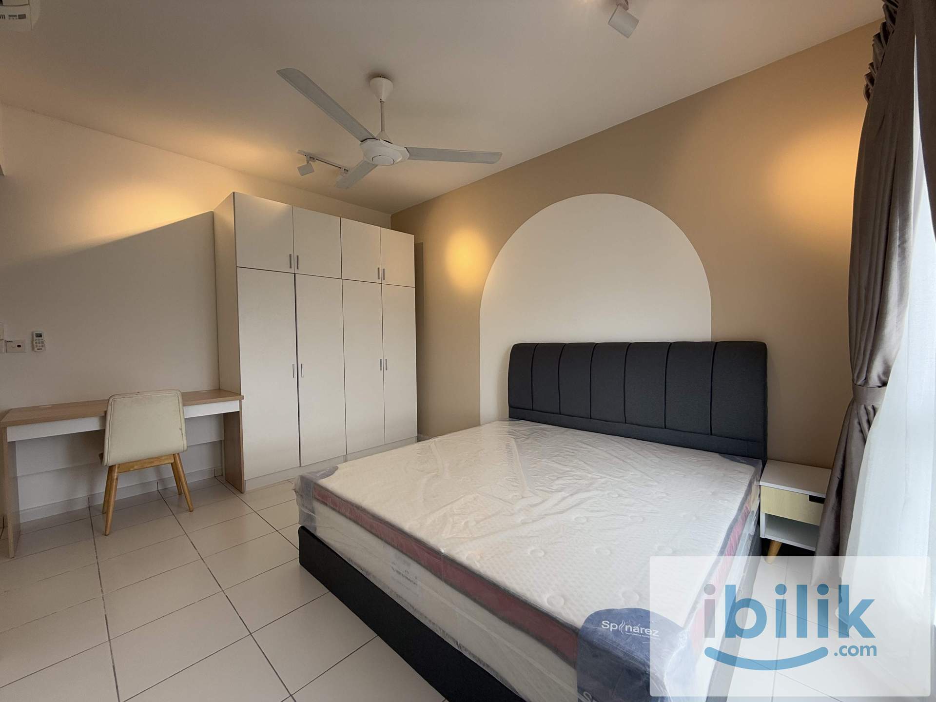 Master Room at Axis Crown, Ampang, 3 Mins walk to LRT Station, 1+1 Deposit only - Image 3