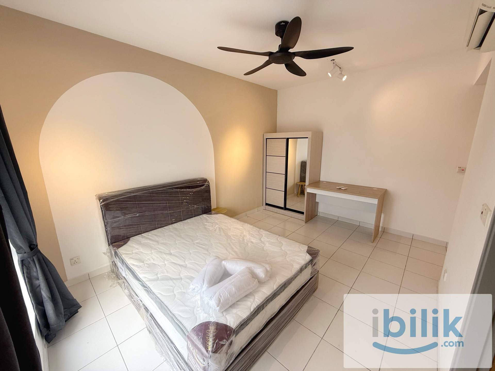 Master Room at D’Pines, Ampang,Cempaka, 7 Mins walk to LRT Cempaka, 1+1 Depo only  - Image 2