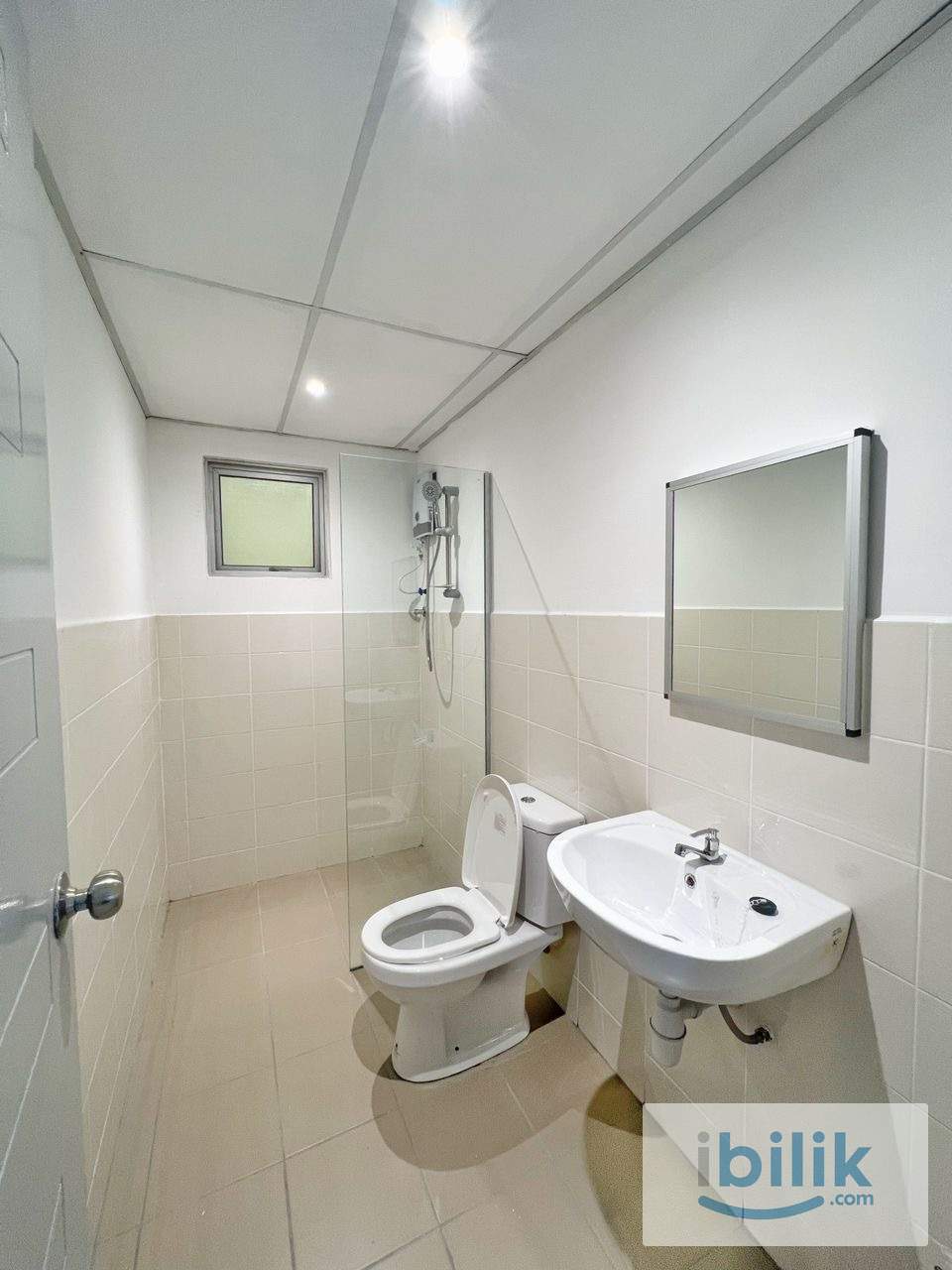 Balcony Room at D’Pines, Ampang, 7 minutes walk to LRT Cempaka, 1+1 Depo only  - Image 7