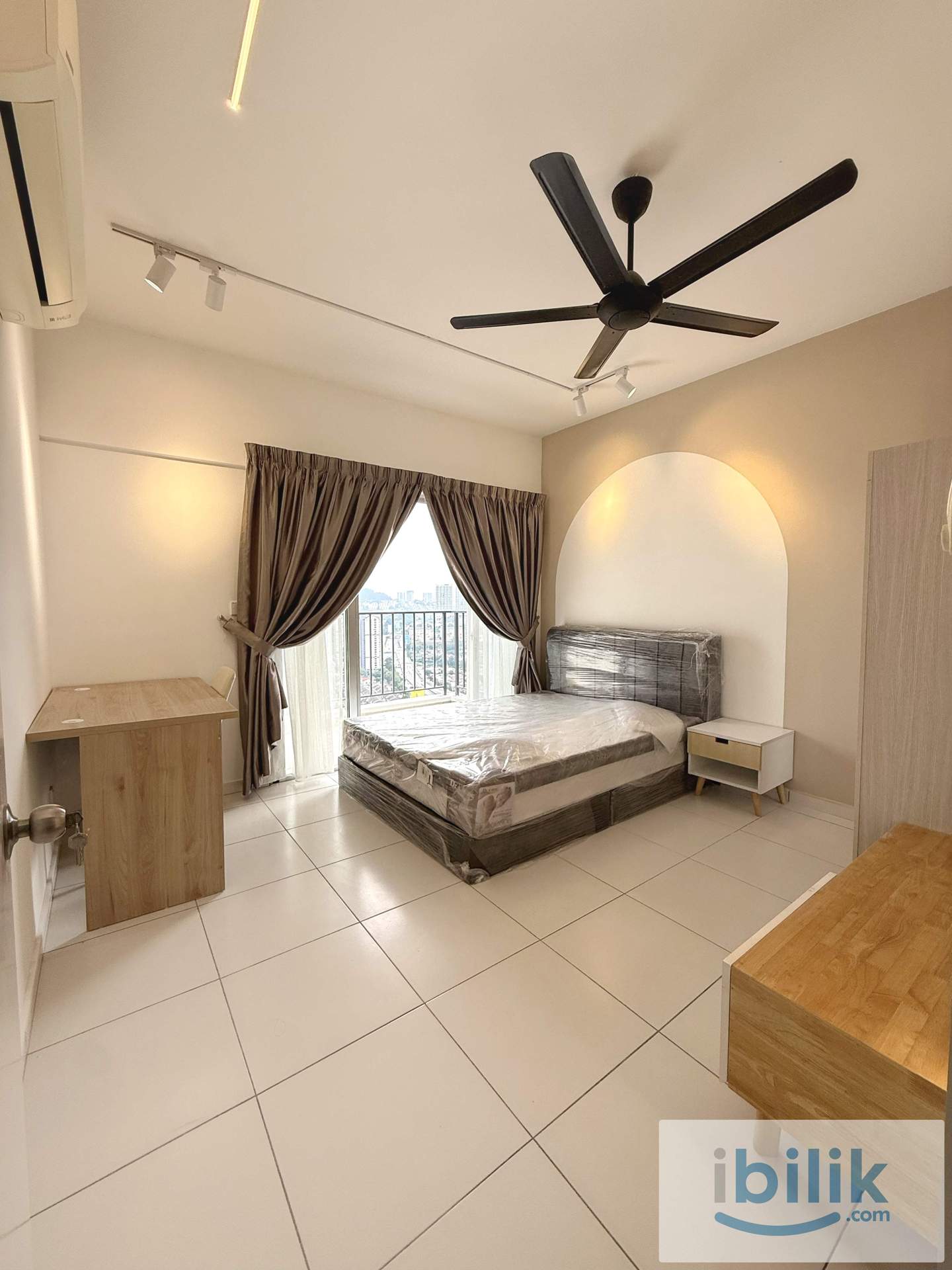 Balcony Room at D’Pines, Ampang, 7 minutes walk to LRT Cempaka, 1+1 Depo only  - Image 1
