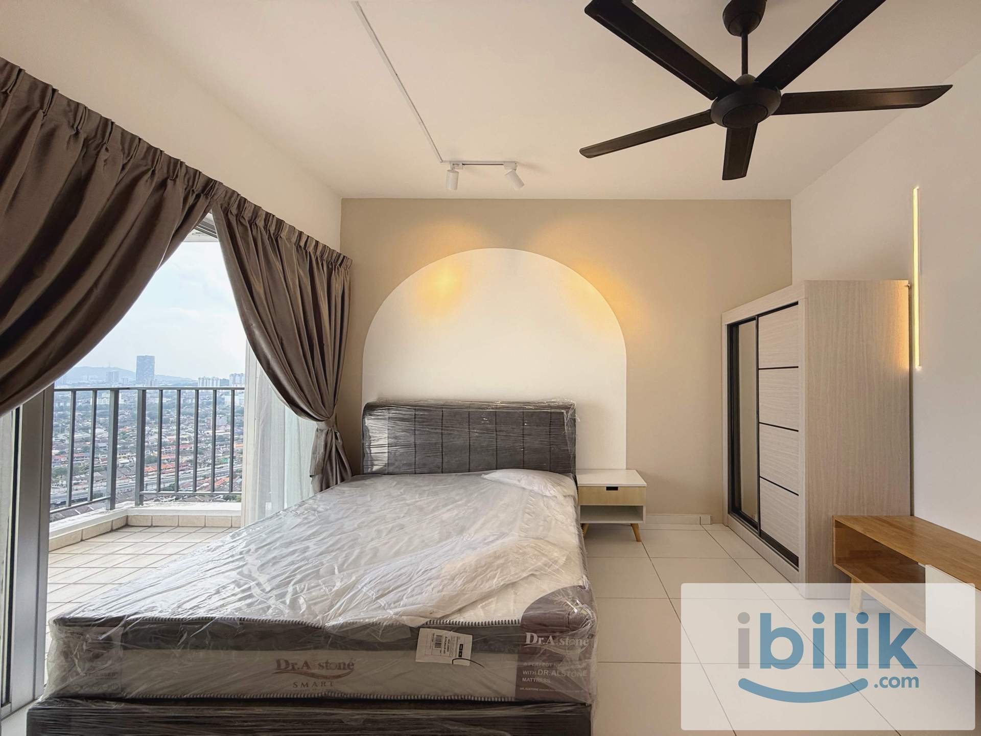 Balcony Room at D’Pines, Ampang, 7 minutes walk to LRT Cempaka, 1+1 Depo only  - Image 3