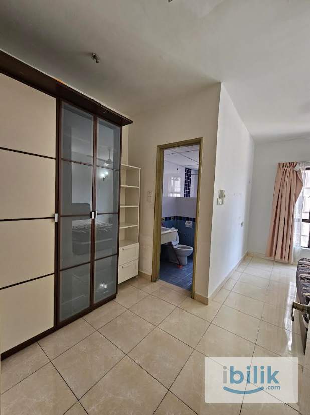 Master Bedroom in Casa Indah 1 - Image 3
