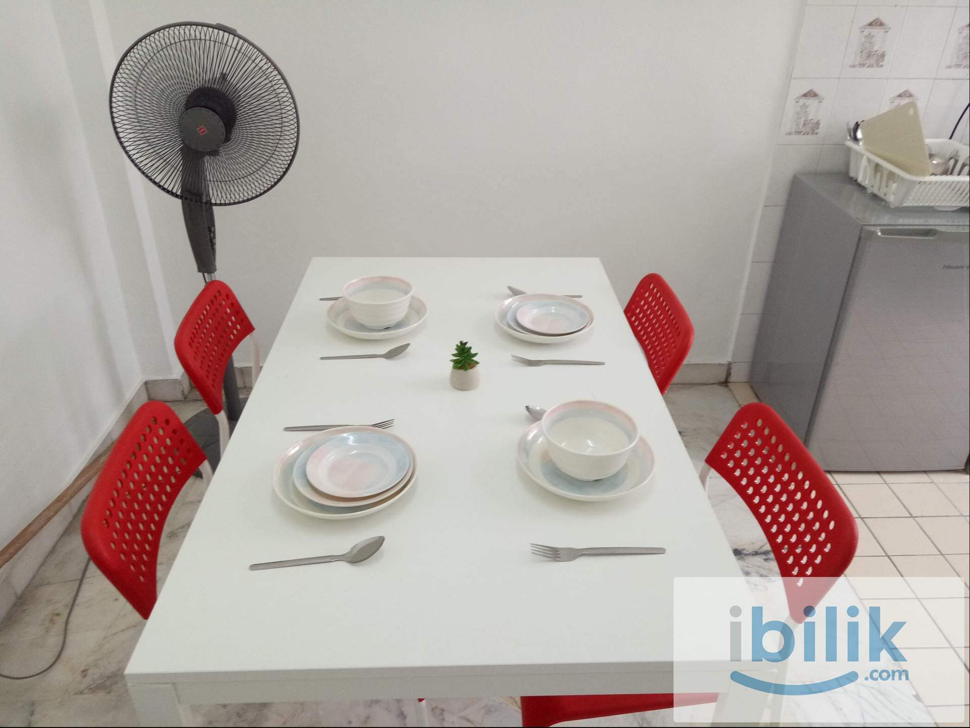 MUSLIMAH ONLY - Master Room for Rent – Makmur Apartment, Bandar Sunway  - Image 3