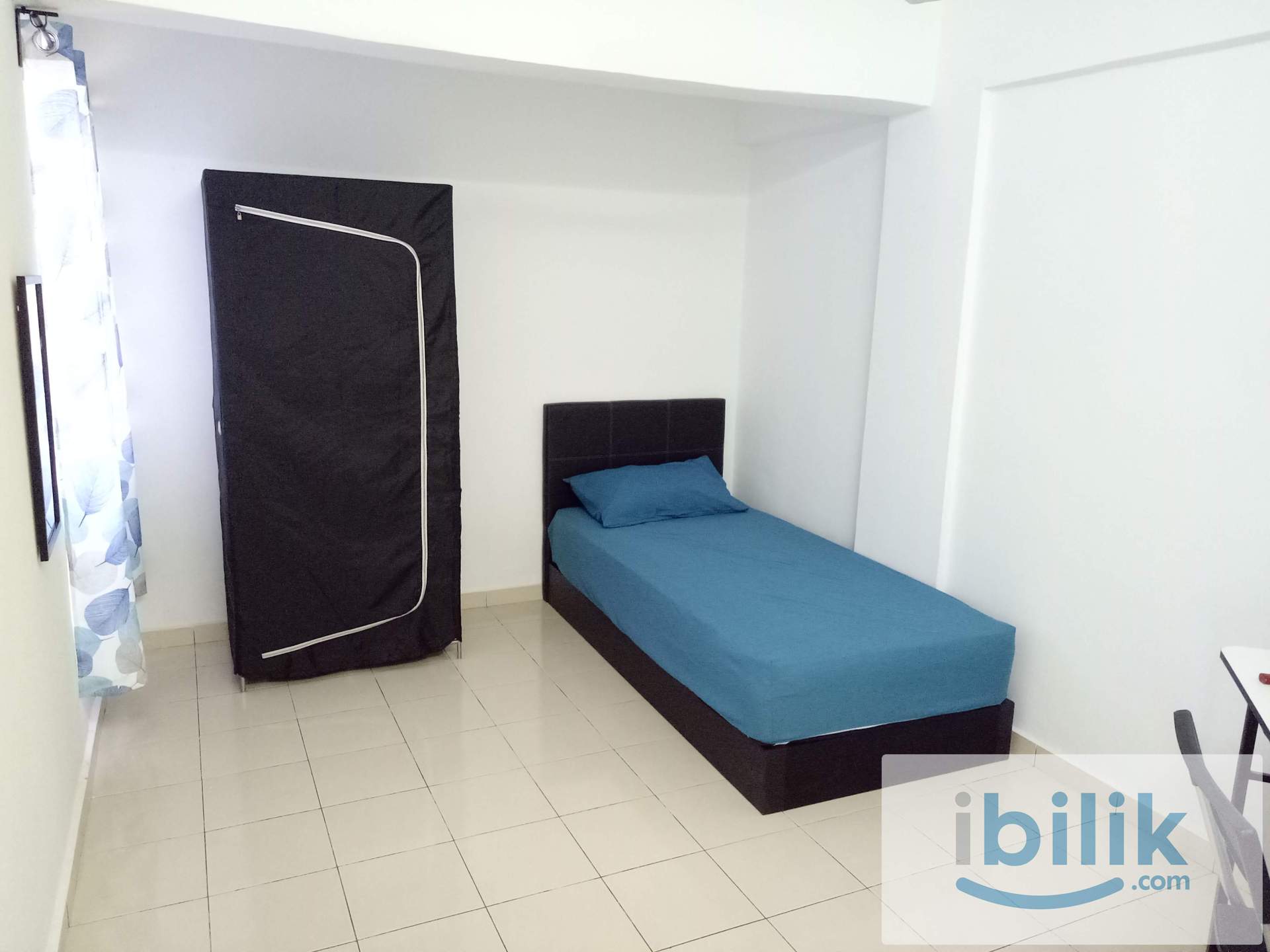 MUSLIMAH Unit -Small Room for rent in Makmur Apartment, Sunway - Image 1