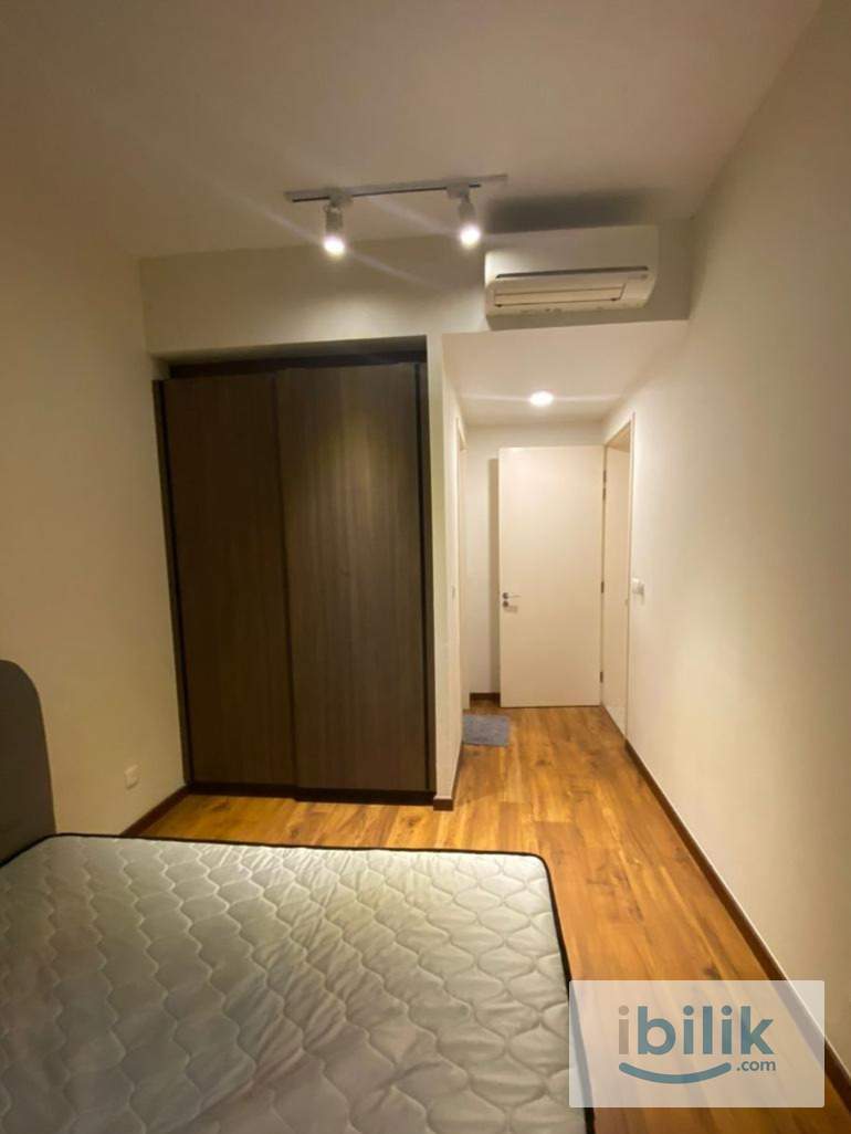 Female Master room for rent - Image 2