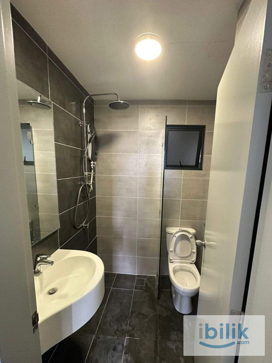 small room for rent, fully furnished unit, no balcony room unit - Image 5