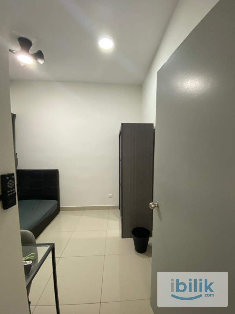 Small room for rent - Image 2