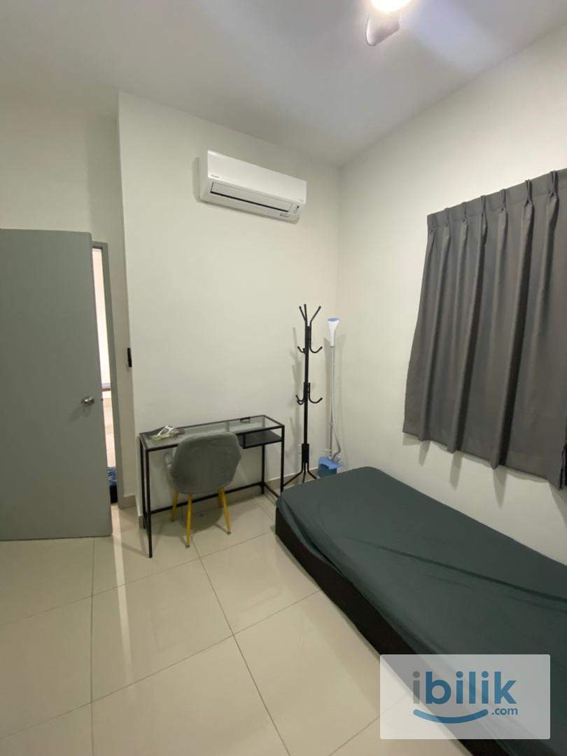 Small room for rent - Image 1