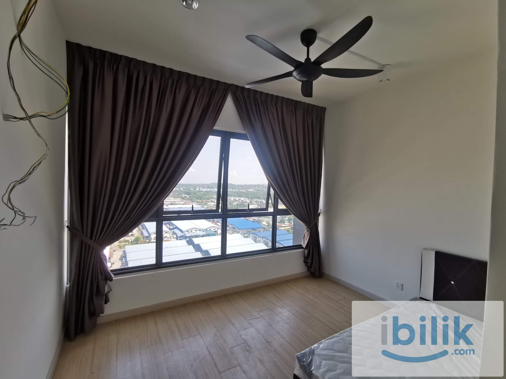Cozy Single Room at D'sara SOVO- Female ONLY Female ONLY Female Only - Image 3