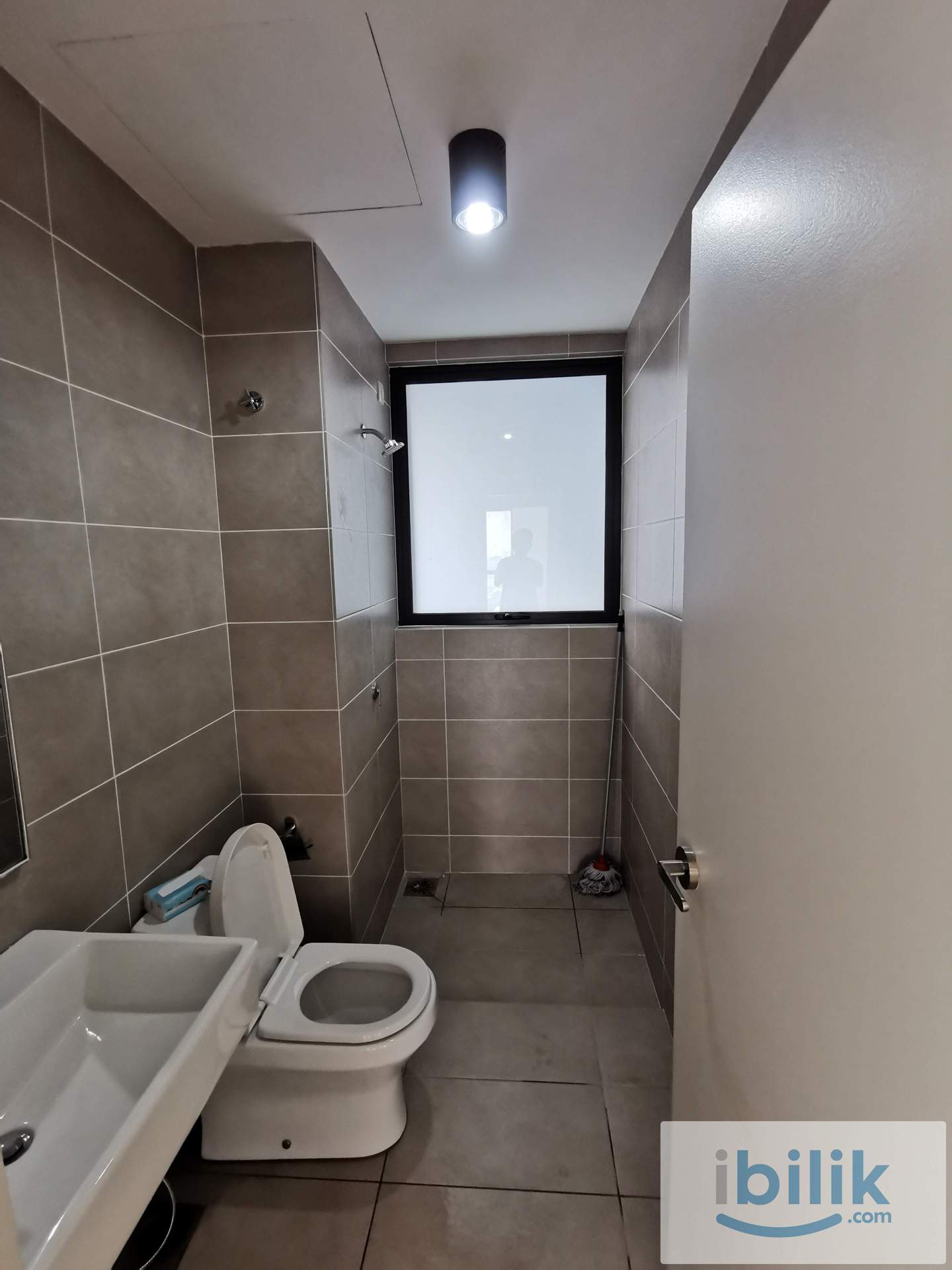 Cozy Single Room at D'sara SOVO- Female ONLY Female ONLY Female Only - Image 2